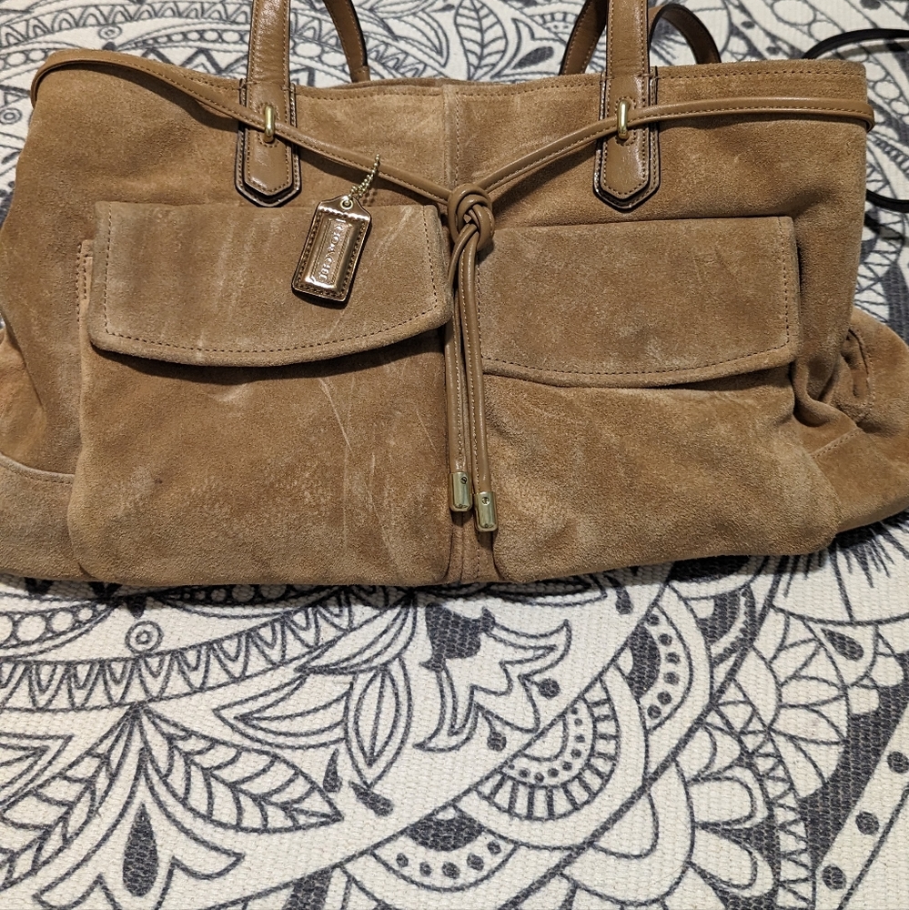 Coach Limited Edition High-end Handbag. Saddle Brown colour.